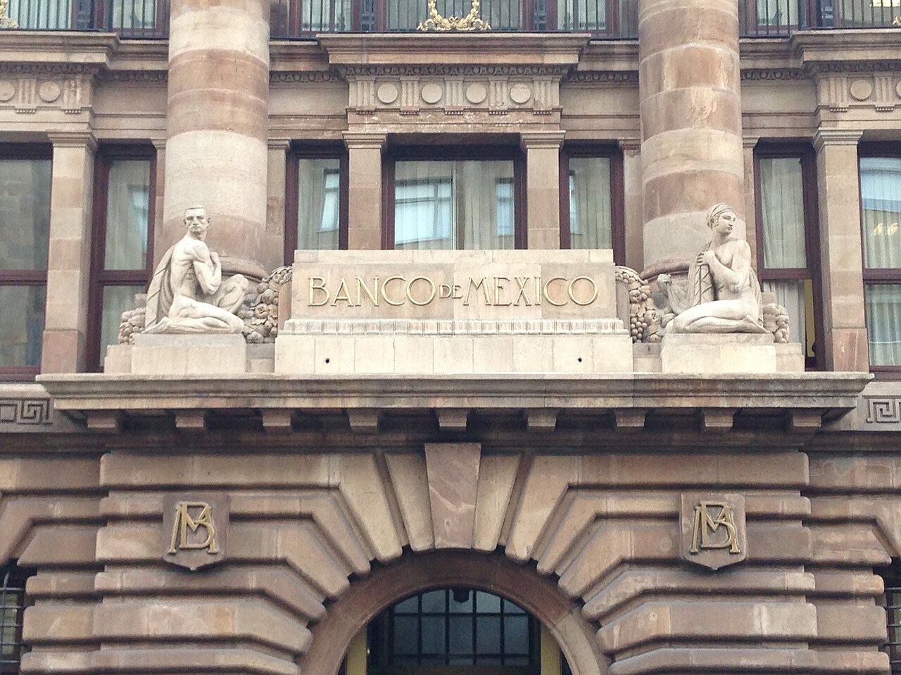 Fachada del edificio del Banco de México